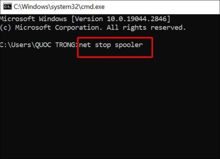Nhập “net stop spooler” rồi ấn phím Enter