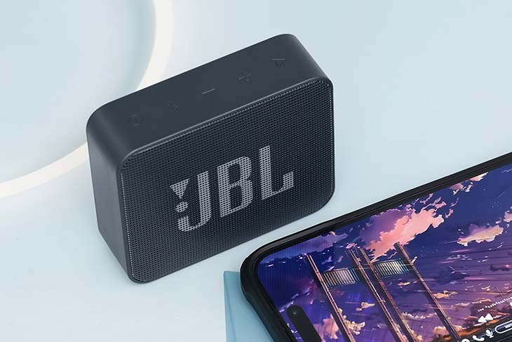 Loa Bluetooth JBL Go Essential