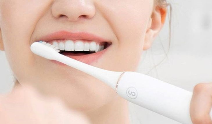 Bàn chải điện giúp vệ sinh răng miệng sạch hơn