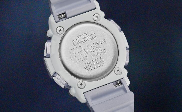 Đồng hồ G-Shock trở thành biểu tượng thời trang nhờ sự đột phá hoàn toàn khác biệt của G-Shock nằm ở khả năng tạo ra những chiếc đồng hồ khó bị vỡ khi va chạm mạnh