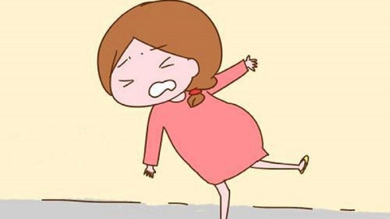 Mẹ bầu dễ ngã có thể sinh con trai là quan điểm sai lầm