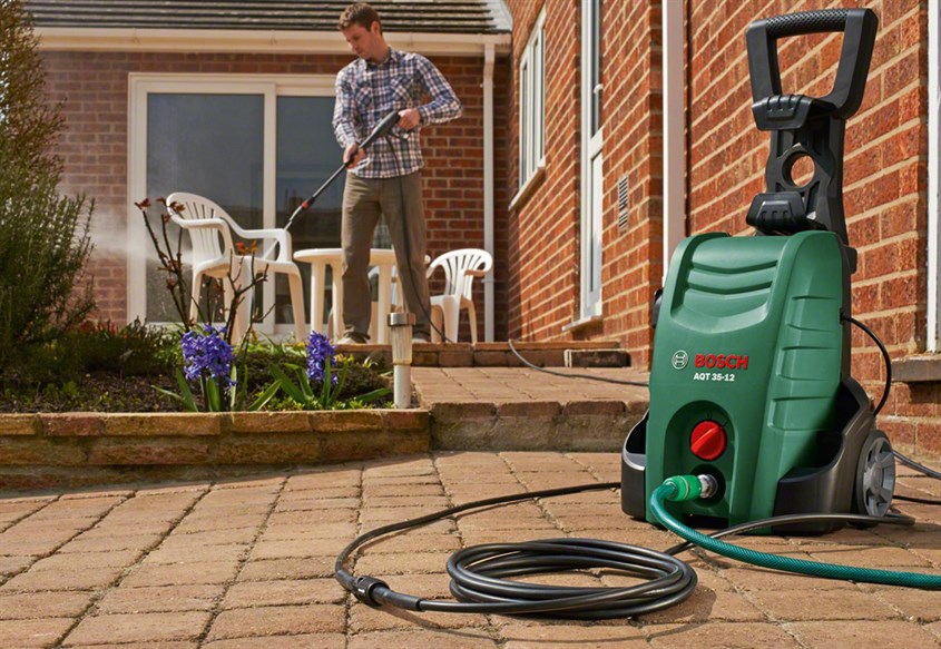 Vì là sản phẩm chất lượng tốt đến từ hãng uy tín nên máy rửa xe Bosch sẽ có giá hơi nhỉnh so với một số thương hiệu khác trên thị trường 