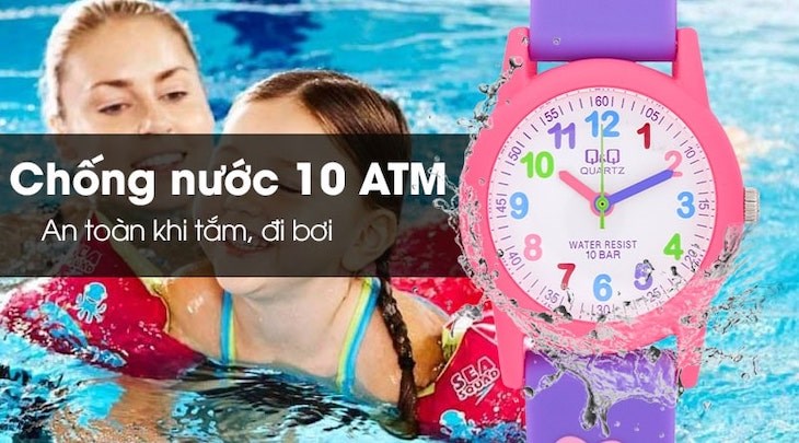 Đồng hồ trẻ em Q&Q VR99J001Y có thể kháng nước nhờ có hệ số chống nước 10 ATM