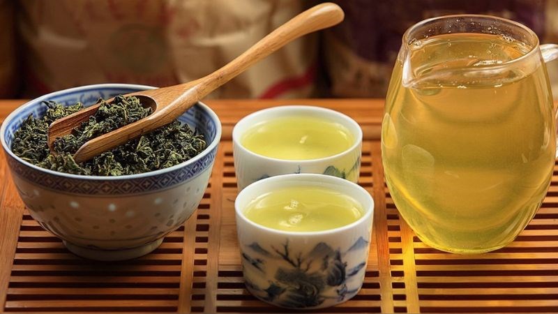 Uống trà vào buổi sáng có thể gây hiện tượng kết tủa protein hoặc kích ứng dạ dày