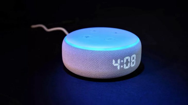 Loa thông minh Amazon Echo Dot có khả năng kết nối với các thiết bị thông minh khác như ổ cắm và ổ khóa Loa thông minh Amazon Echo Dot có khả năng kết nối với các thiết bị thông minh khác như ổ cắm và ổ khóa