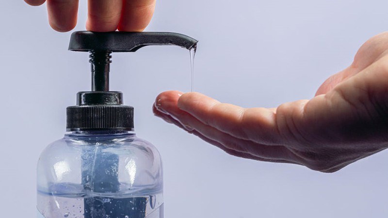 Nước rửa tay sát khuẩn thiên nhiên vừa kháng khuẩn lại không làm ảnh hưởng đến sức khỏe