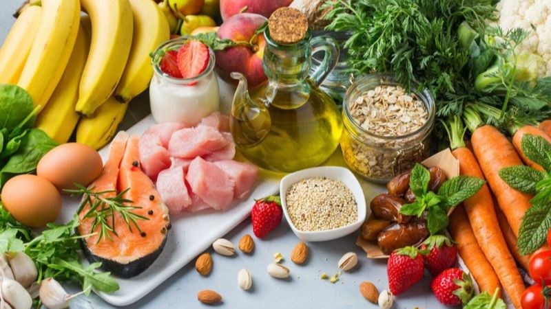 Ăn nhiều rau xanh, trái cây giúp giảm lượng cholesterol 