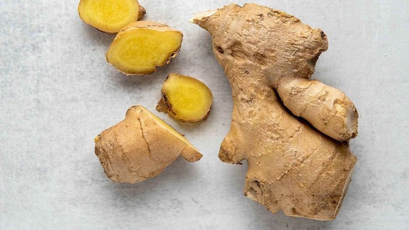 Gừng chứa nhiều gingerol, một chất có đặc tính chống viêm và kháng khuẩn tốt