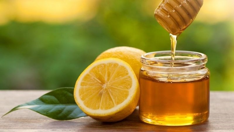 Nước chanh mật ong nên được sử dụng vào mỗi buổi sáng Nước chanh mật ong nên được sử dụng vào mỗi buổi sáng