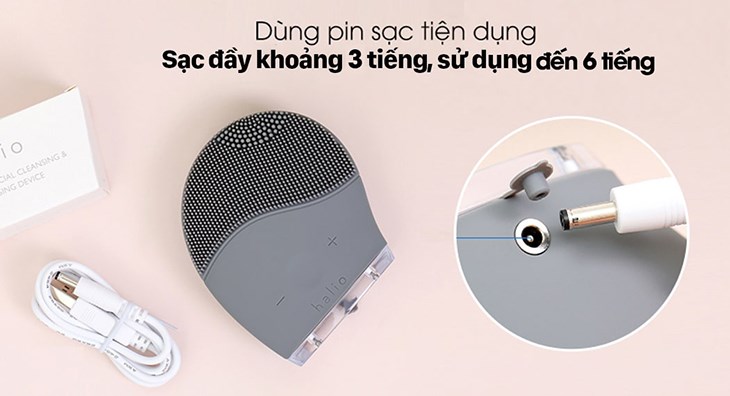 Máy rửa mặt và massage Halio Gray Smoke sử dụng liên tục 6 tiếng, sạc qua cổng DC