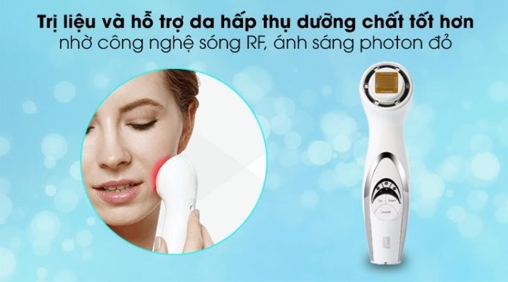 Công nghệ sóng RF của Máy massage Lifetrons RF-700 giúp nâng cơ và cải thiện nếp nhăn cho làn da bị lão hóa