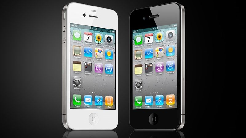iPhone 4 đem đến thiết kế hoàn toàn mới lại với ngoại hình vuông vức