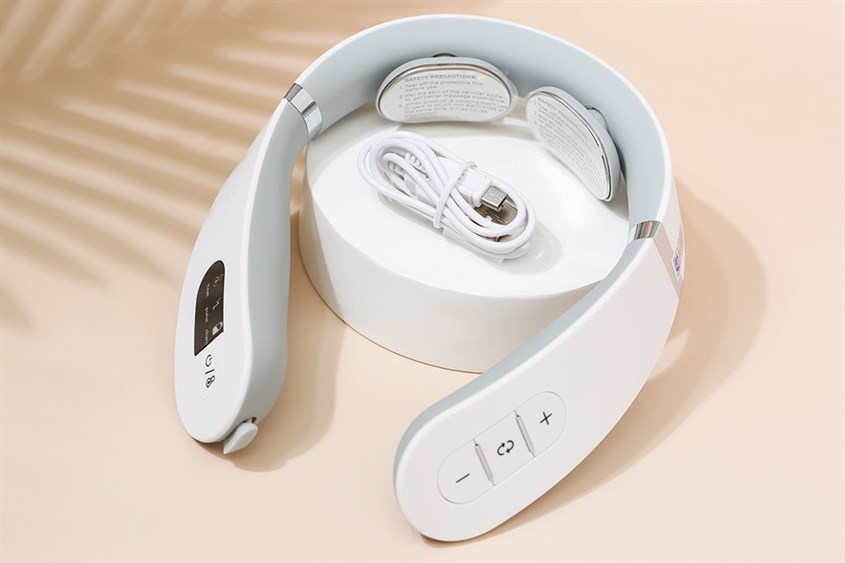 Máy massage cổ, vai, gáy Rio Beauty BT- NEMA hỗ trợ 6 chương trình với 16 mức cường độ massage khác nhau hỗ trợ thư giãn hiệu quả Máy massage cổ, vai, gáy Rio Beauty BT- NEMA hỗ trợ 6 chương trình với 16 mức cường độ massage khác nhau hỗ trợ thư giãn hiệu quả