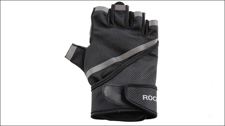 Găng tay thể thao hở ngón RockBros S172 Size L Đen giúp bạn chống nắng, chống gió, hạn chế va quẹt cành cây, chướng ngại khi di chuyển  