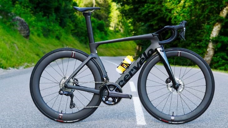 Xe đạp đua Cervelo sở hữu vẻ ngoài đẹp mắt với phong cách thiết kế hiện đại