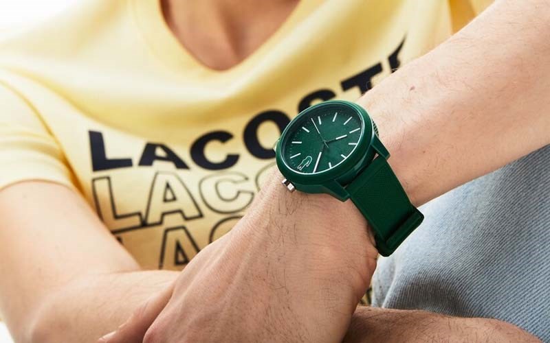 Thiết kế đồng hồ Lacoste vô cùng đơn giản