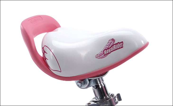 Yên xe đạp trẻ em RoyalBaby Little Swan RB18-18 18 inch được bọc lớp đệm êm ái, tạo cảm giác thoải mái cho trẻ khi ngồi