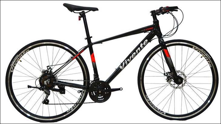 Cần trang bị thêm tấm viền chắn bùn khi chạy xe đạp để hạn chế tình trạng bùn đất bắn lên người và xe 