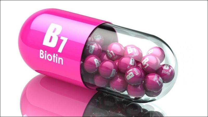 Liều lượng khuyến nghị hàng ngày của biotin là 30 - 100 mcg/ngày