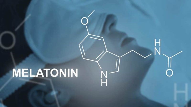 Melatonin là một hormone có vai trò điều hòa giấc ngủ