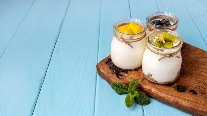 Sữa chua có nhiều giá trị dinh dưỡng và giúp bổ sung vitamin B5
