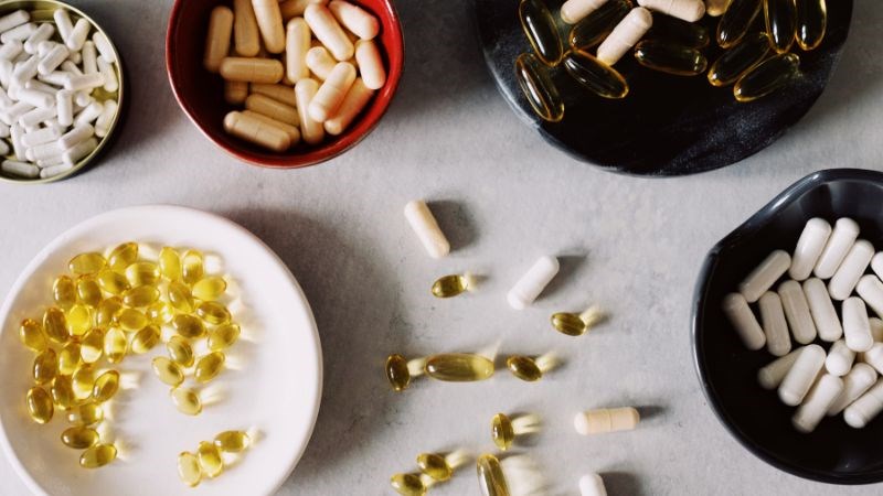 Bạn có thể bổ sung thêm vitamin A từ các loại thực phẩm chức năng
