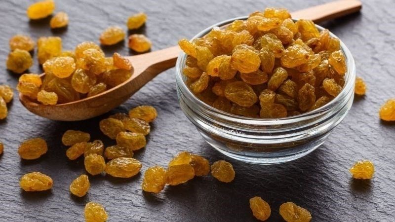 Trong 100g nho khô cung cấp 0,766mg vitamin B3