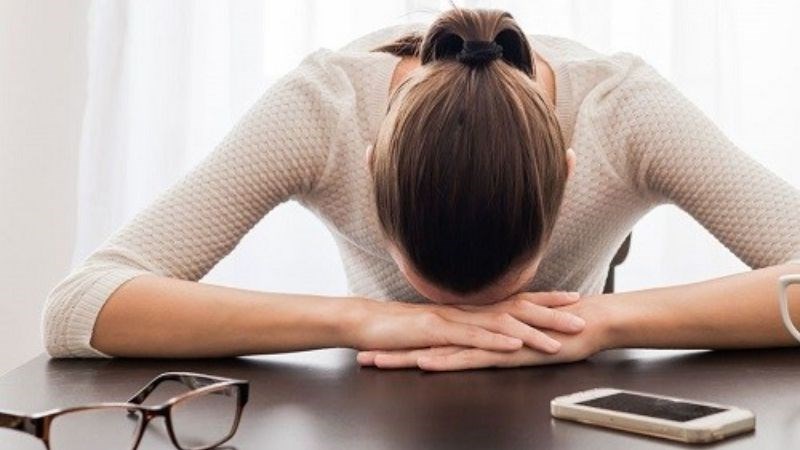 Thiếu vitamin C gây mệt mỏi và tâm trạng kém