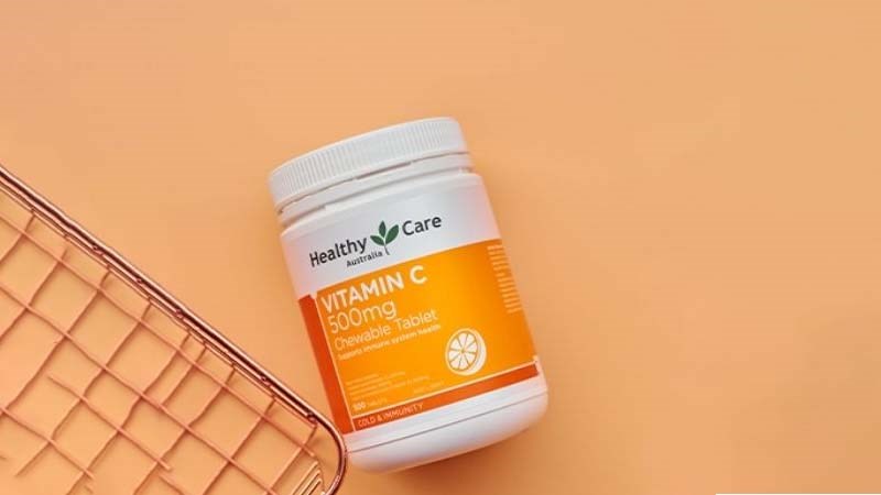 Viên uống vitamin C Healthy Care 500mg có thể nhai được.
