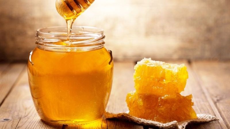 Bạn có thể uống mật ong trước 30 phút khi ăn