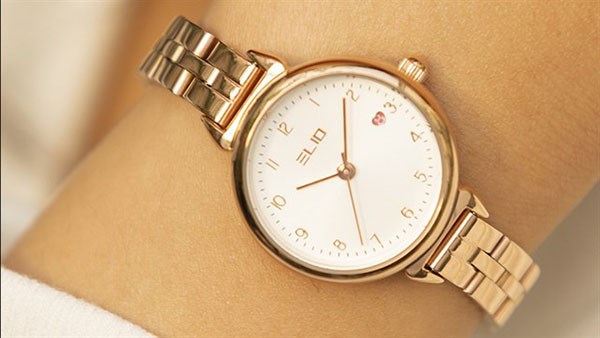 Đồng hồ Elio sở hữu thiết kế trẻ trung, năng động phù hợp bạn nữ dịu dàng