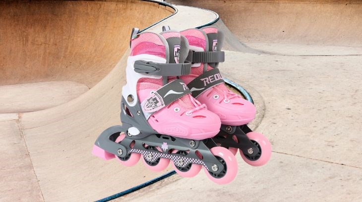 Khi thực hiện các động tác trượt patin nâng cao với giày patin AVACycle No.086 Size S, bạn nên thực hiện dưới sự giám sát của người có kinh nghiệm hoặc chuyên môn