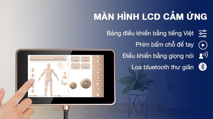 Người dùng điều khiển ghế massage bằng giọng nói dễ dàng trên ghế massage remote cảm ứng Daikiosan DKGM-20001