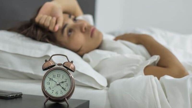 Do tính nóng của gừng, có thể khiến bạn nóng trong, dẫn đến mất ngủ