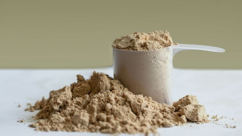 Whey protein có nguồn nguyên liệu dồi dào hơn nên rẻ hơn protein thực vật