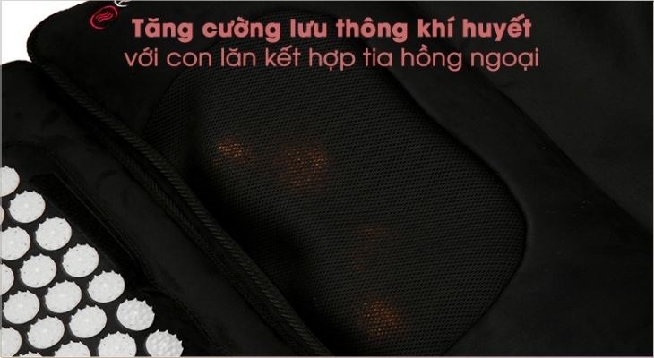 Đệm massage Lanaform LA110316 trang bị con lăn kết hợp tia hồng ngoại giúp tăng cường lưu thông khí huyết