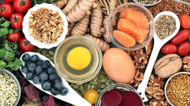 Bạn có thể bổ sung tyrosine thông qua chế độ ăn