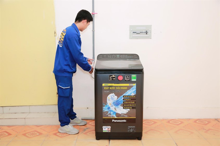 Với lỗi liên quan đến bo mạch máy giặt, bạn nên liên hệ nhân viên kỹ thuật để được khắc phục chính xác và an toàn