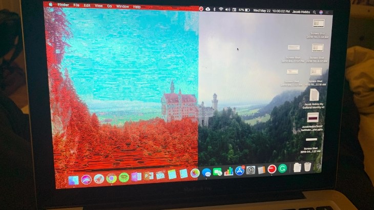 Màn hình sai lệch màu khi sử dụng laptop trong thời gian dài