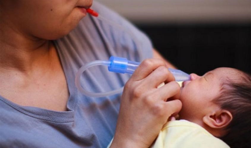 Khiến niêm mạc mũi của trẻ bị tổn thương