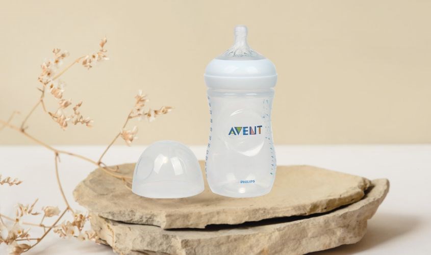 Núm ti đi kèm với bình sữa cũng rất quan trọng