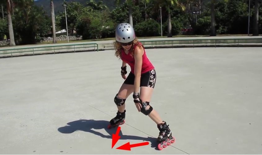 Thắng hình chữ A để dừng trượt patin