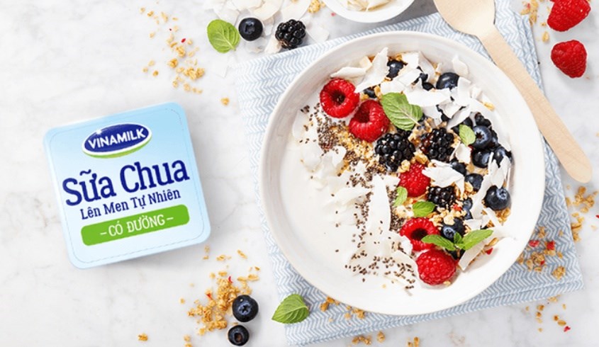 Lốc 4 hộp sữa chua có đường Vinamilk 100g (từ 1 tuổi)