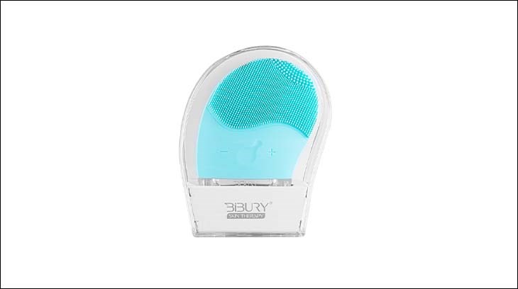 Dùng sữa rửa mặt để vệ sinh các thiết bị như Máy rửa mặt BIBURY BBR01-01 (Màu xanh ngọc)