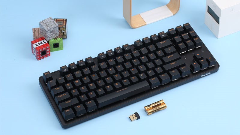 Gây ấn tượng mạnh với màu đen đẹp mắt, thiết kế tuân thủ chuẩn công thái học