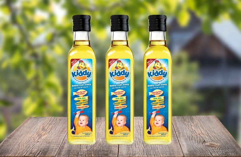 Dầu cá hồi Kiddy ăn dặm cho bé chai 250 ml (từ 7 tháng) Dầu cá hồi Kiddy ăn dặm cho bé chai 250 ml (từ 7 tháng)
