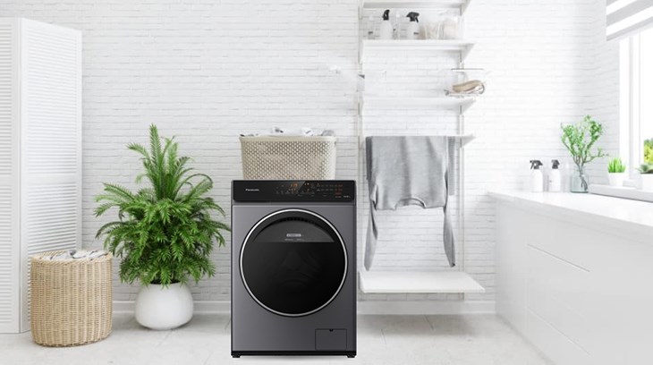 Máy giặt Panasonic Inverter giặt 10.5 kg - sấy tiện ích 2 kg NA-V105FC1LV sở hữu tone màu xám thanh lịch với những đường nét tinh tế, phù hợp với mọi không gian