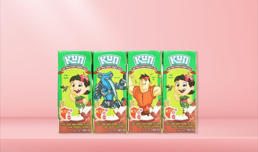 Lốc 4 hộp thức uống lúa mạch hương socola LiF Kun 180 ml (từ 2 tuổi) Lốc 4 hộp thức uống lúa mạch hương socola LiF Kun 180 ml (từ 2 tuổi)
