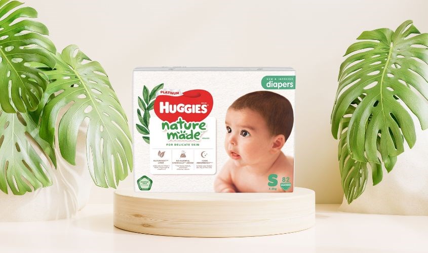 Tã dán Huggies Platinum nature made siêu cao cấp size S 82 miếng (4 - 8 kg)