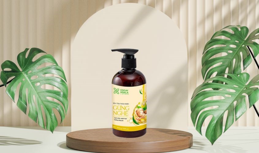 Sữa tắm Gừng Nghệ COCAYHOALA phục hồi làn da cho mẹ sau sinh